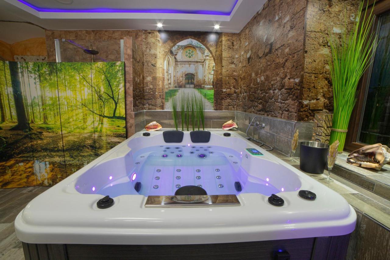 Appartement La Veguilla Deluxe Jacuzzi