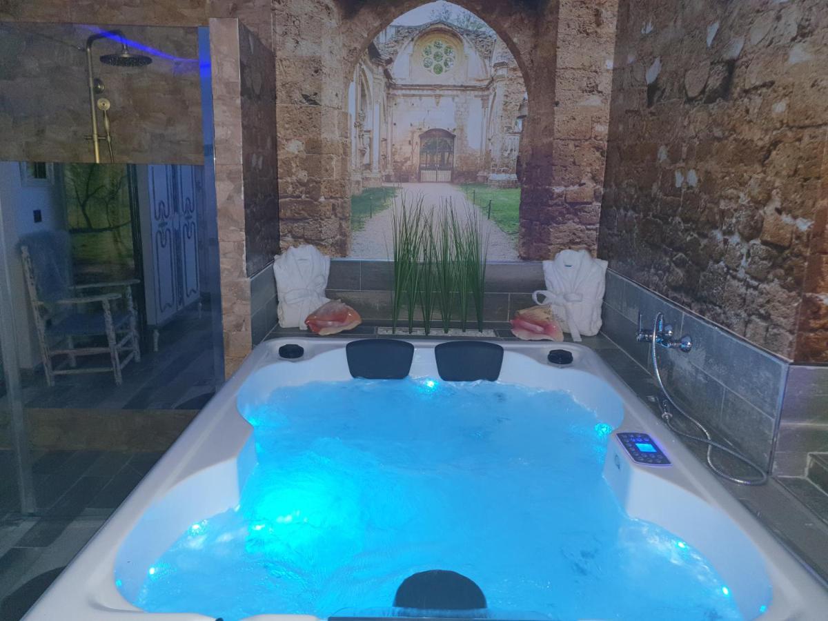 Apartment La Veguilla Deluxe Jacuzzi *