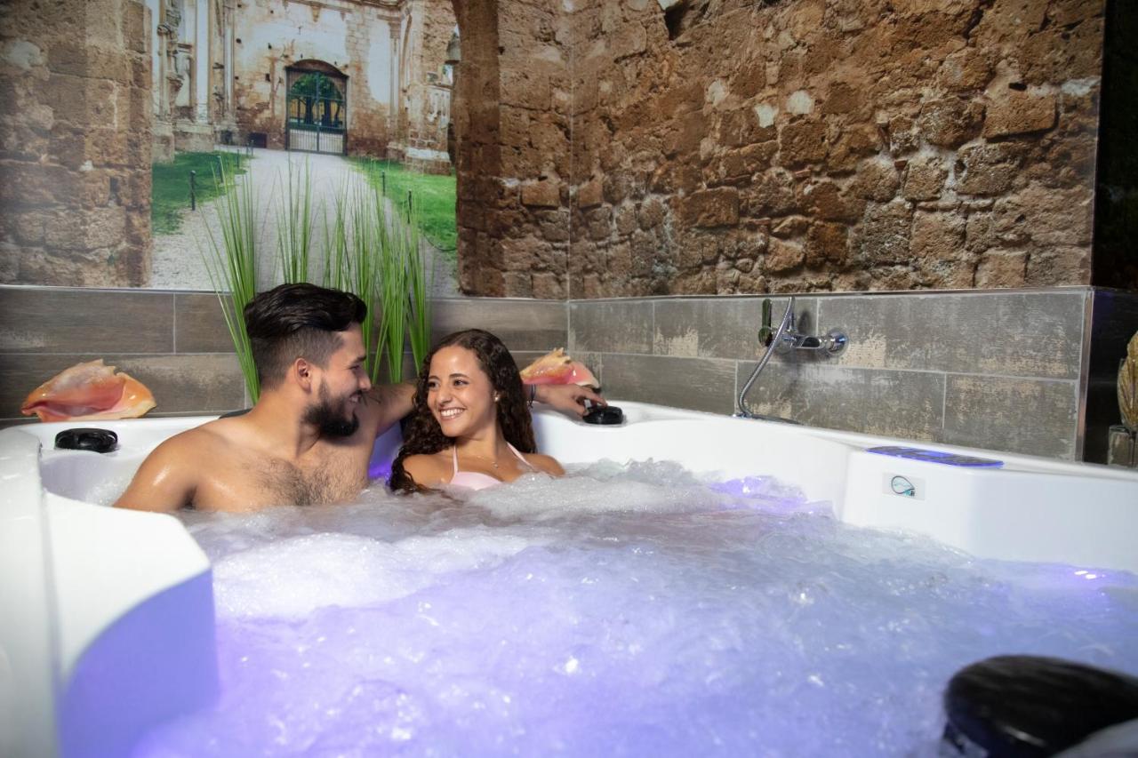 Apartment La Veguilla Deluxe Jacuzzi